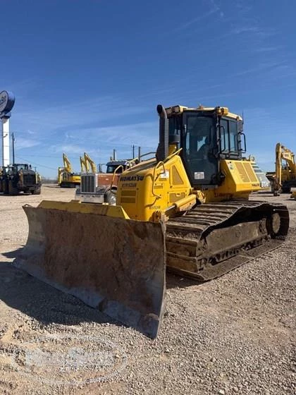 Used Komatsu Dozer